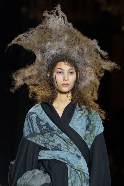 Look 35
